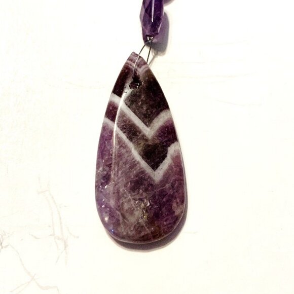 Chevron Amethyst Teardrop Keychain – 6" of Healing Energy - Picture 4 of 7
